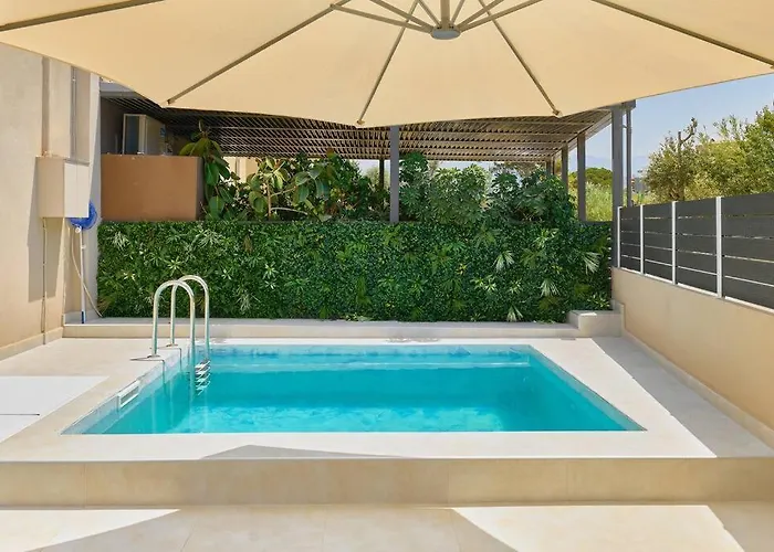 Beachside Apartment-pool-parking Chania (Crete)